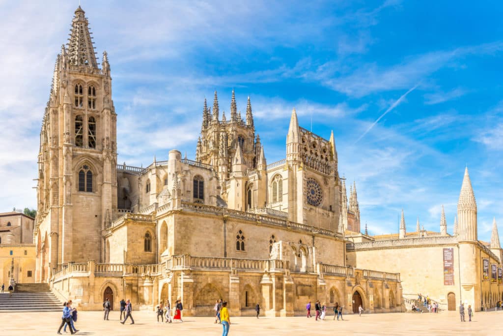 Valencia tendrá conexión de AVE directa con Burgos (y sin transbordo en Madrid)