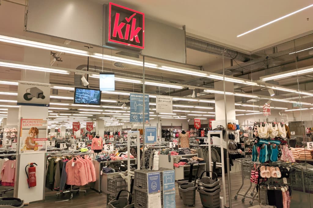 Así es Kik, la tienda alemana de ropa barata que acaba de llegar a Valencia