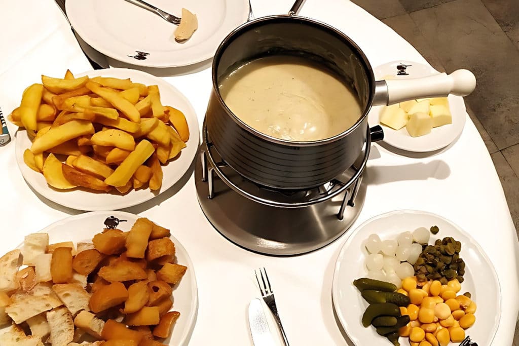 Así es el único restaurante de Valencia especializado en fondue