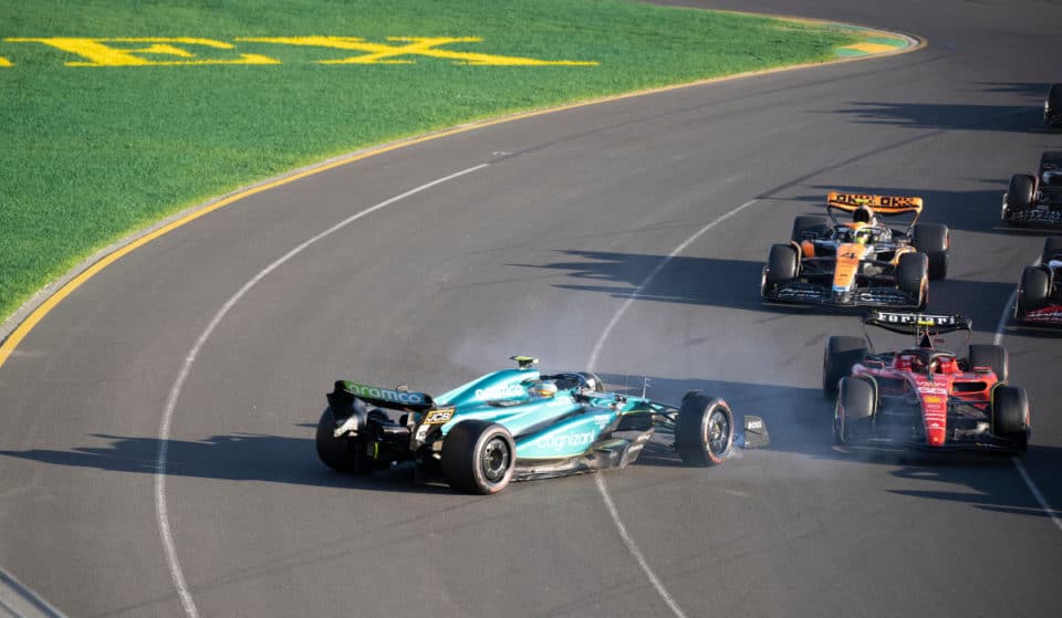 El caos del Gran Premio de Australia resulta en un tercer puesto para Fernando Alonso