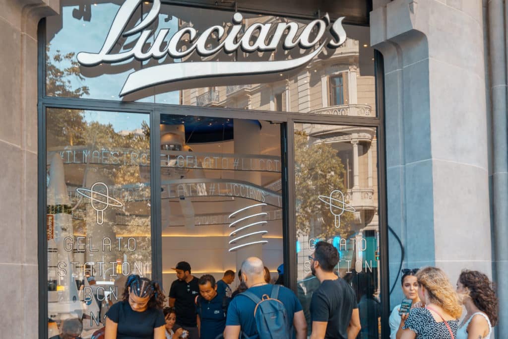 Abre en Valencia una de las heladerías más populares de Argentina