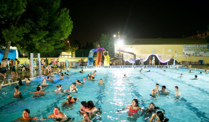 La piscina de Valencia que abrirá por la noche este verano