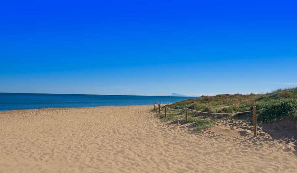 Las 9 mejores playas de Valencia para tomar el sol en verano