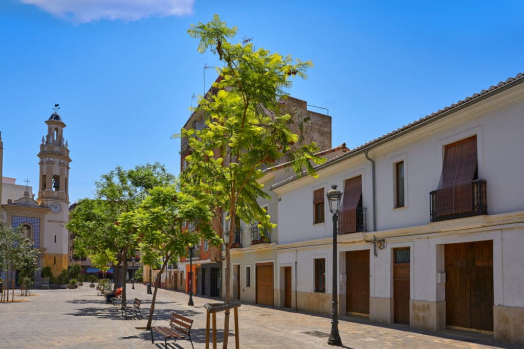 Nuevas rutas turísticas por los barrios menos visitados de Valencia